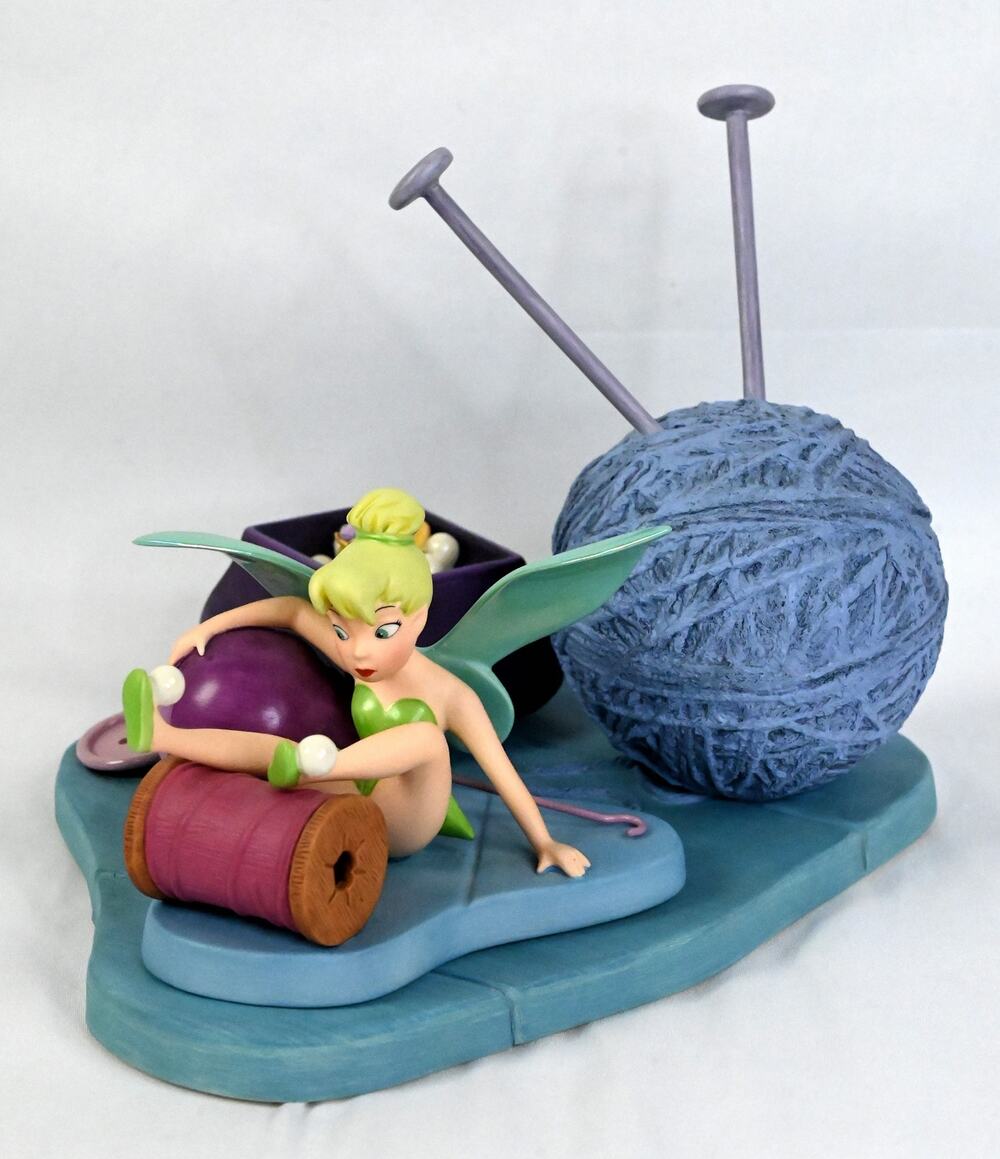WDCC Peter Pan "Little Charmer" Tinker Bell Figurine & Display Base w/Box